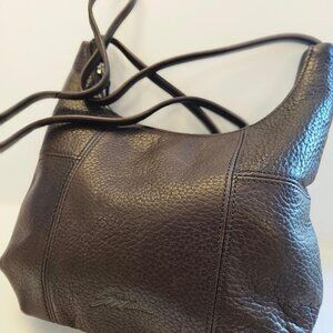 Stone Mountain small pebbled brown leather hobo bag (8x6, strap = 18")